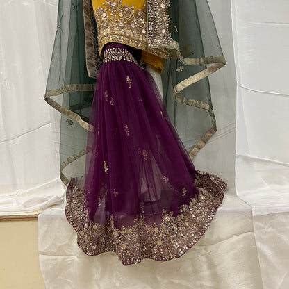 Mehandi Bridal Garara